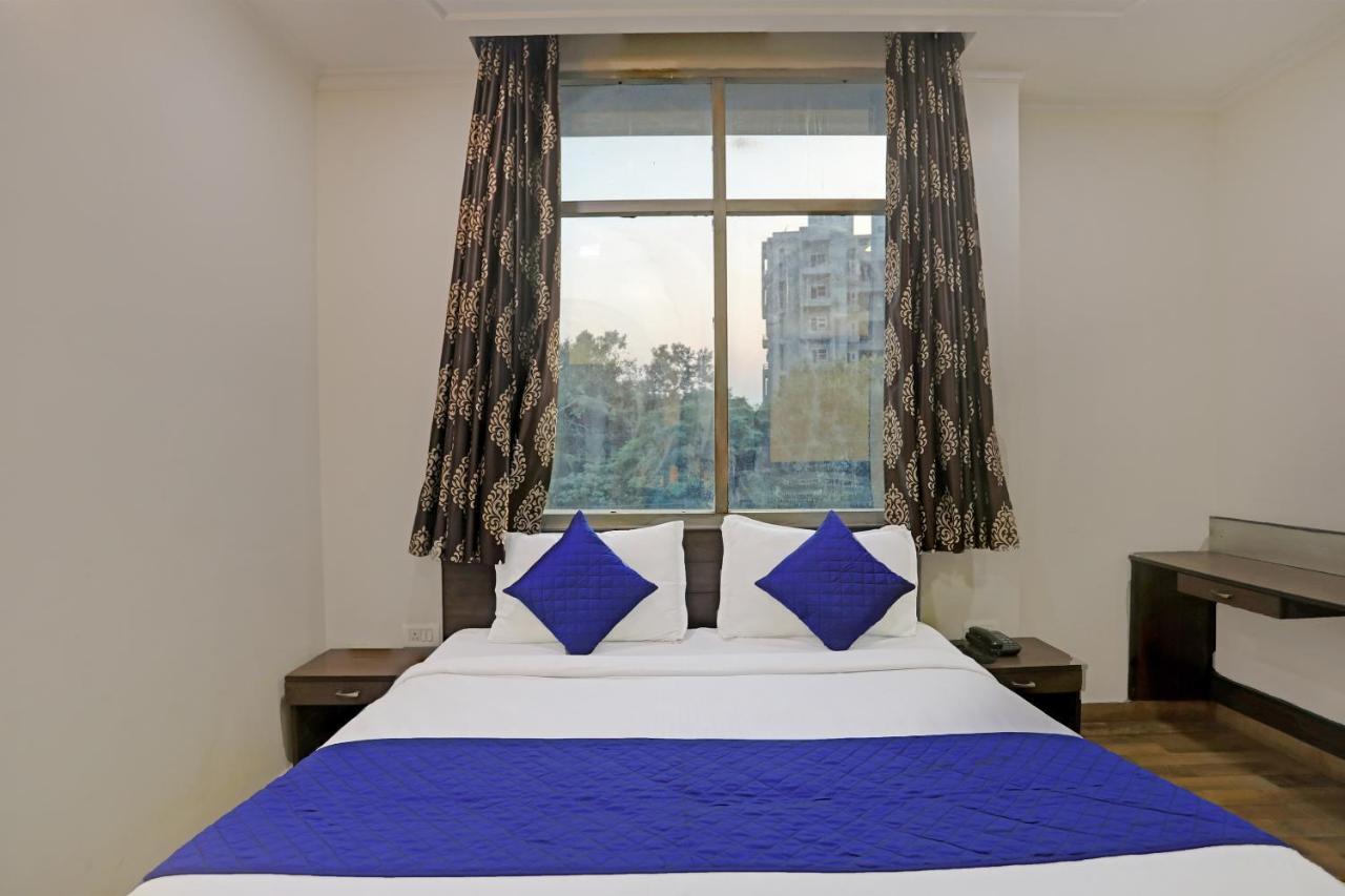 Hotel Grand Tushar - Ghaziabad Railway Station Esterno foto