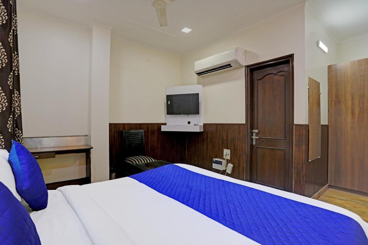 Hotel Grand Tushar - Ghaziabad Railway Station Esterno foto