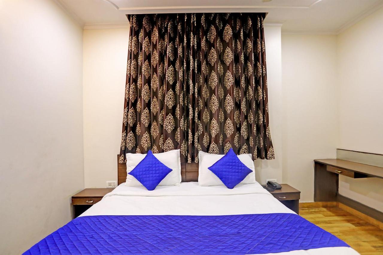 Hotel Grand Tushar - Ghaziabad Railway Station Esterno foto
