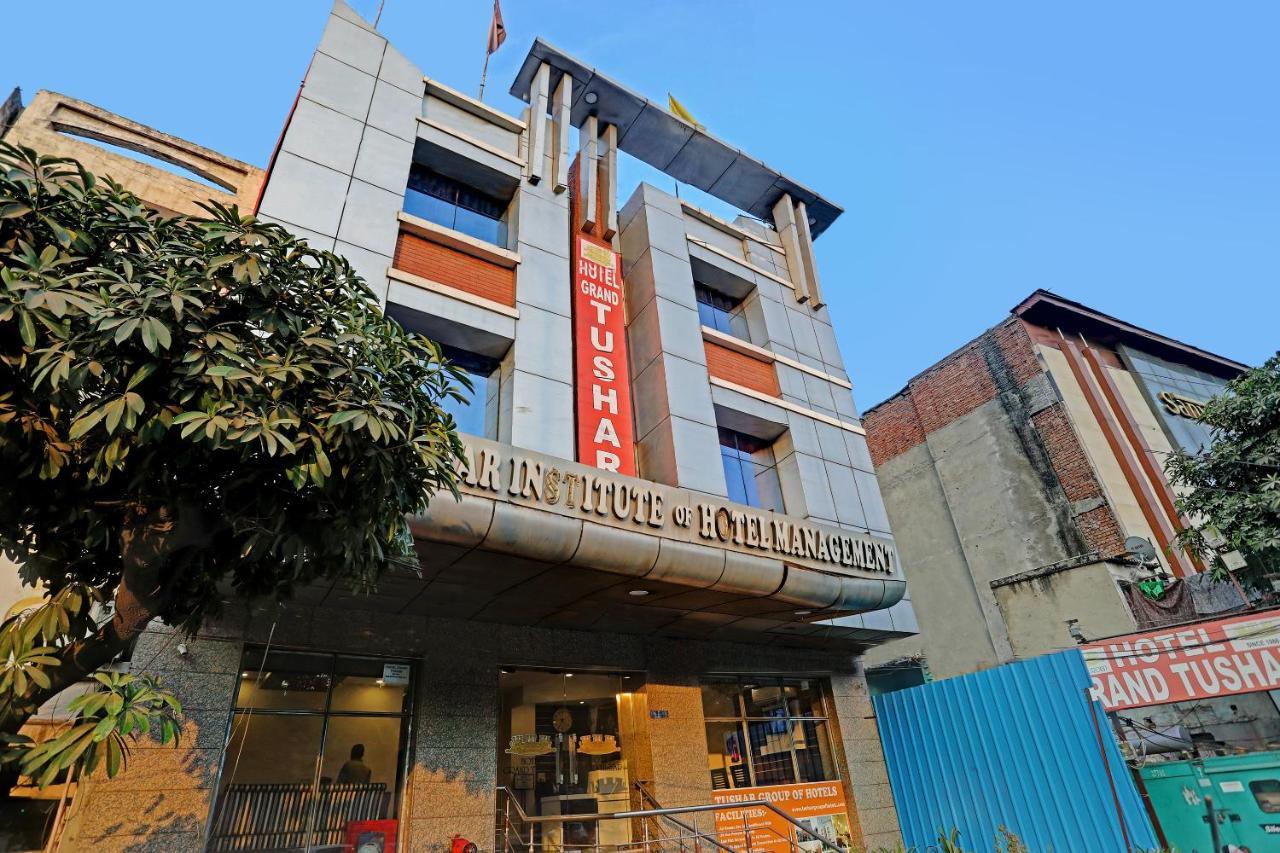 Hotel Grand Tushar - Ghaziabad Railway Station Esterno foto